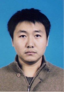 关巍.jpg