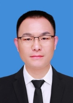 黄聪.png